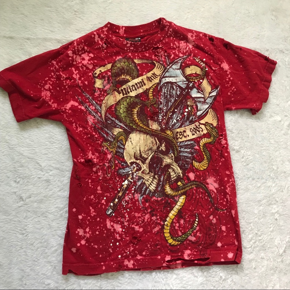✂️ r e s t y l e d || torn bleach miami ink tee ✂️